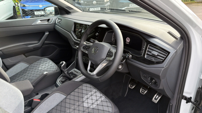 Volkswagen Polo 1.0 TSI R-Line 5dr Petrol Hatchback - Image 6